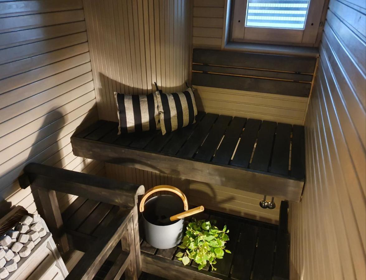 2Ndhomes Unique And Luxury Kamppi Center Apartment With Sauna And Big Terrace هلسنكي المظهر الخارجي الصورة